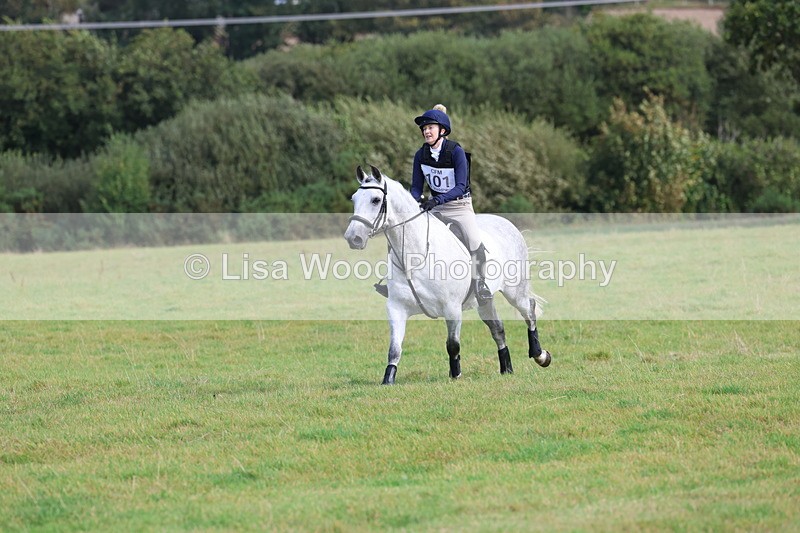 3E7A6401 - Class 1: Trebudannon Open: Pheasant Feeder