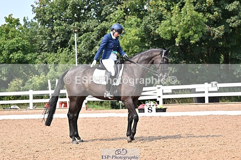 250816-143841-05418 - 144-Hayley.JamesKingstone-W