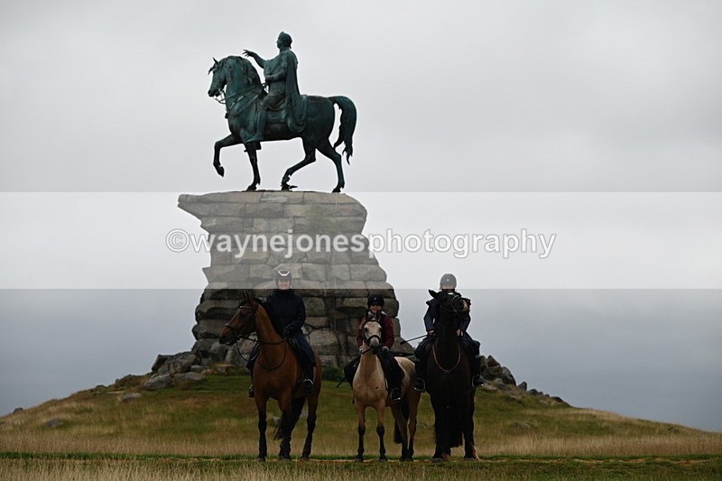 DSC_0203 - Time at Statue 09:51 to 10:54