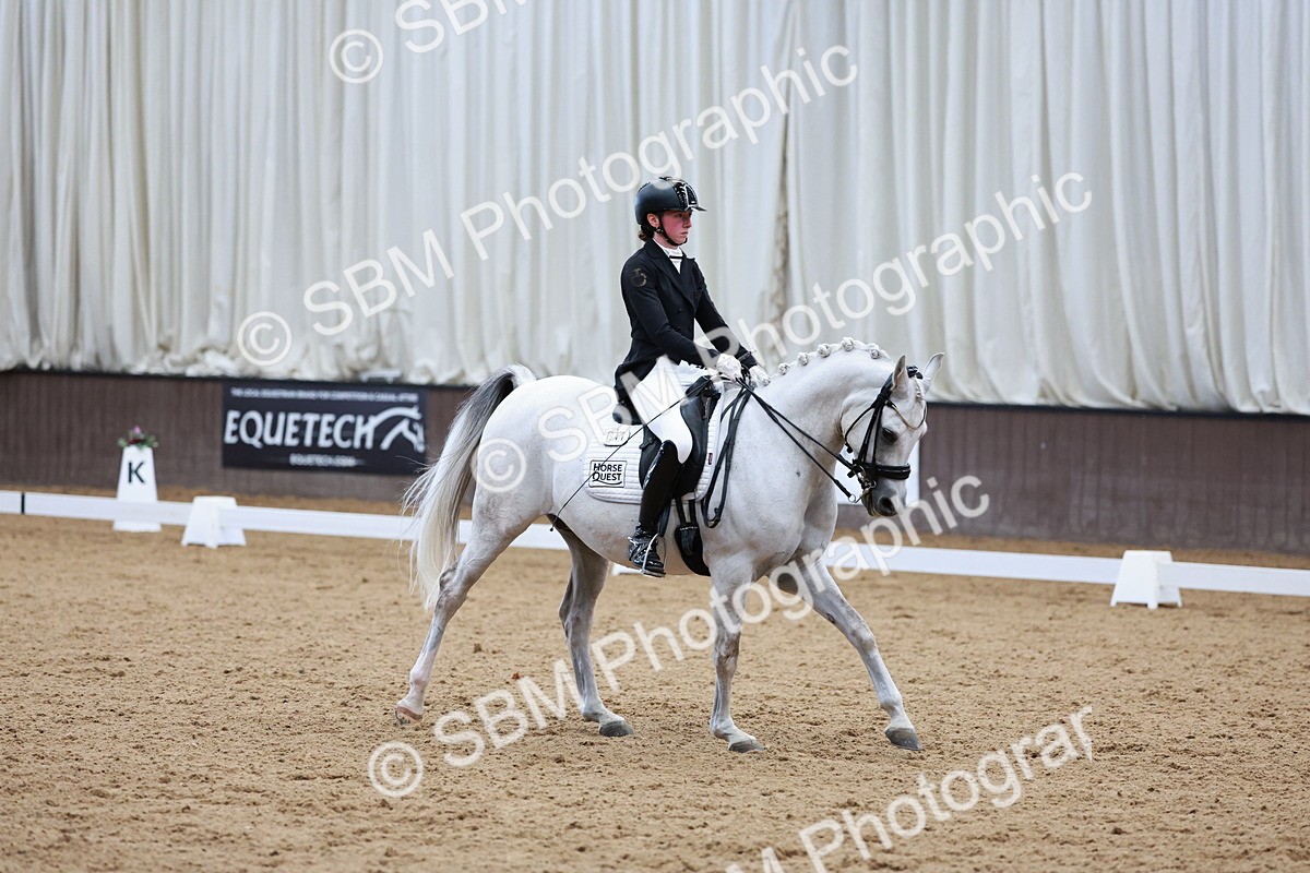 SBM_013311 - Class 3 - FEI PSG - 12.03-13.07