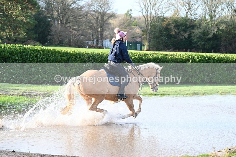 WJ7_9115 - Time 11:14 to 11:17