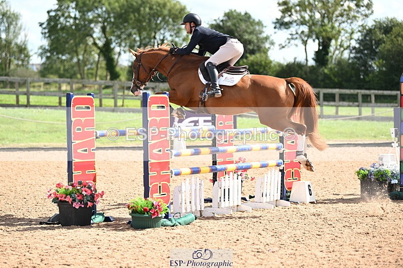 240913A-123528-04388 - Cls 15 Snr Foxhunter