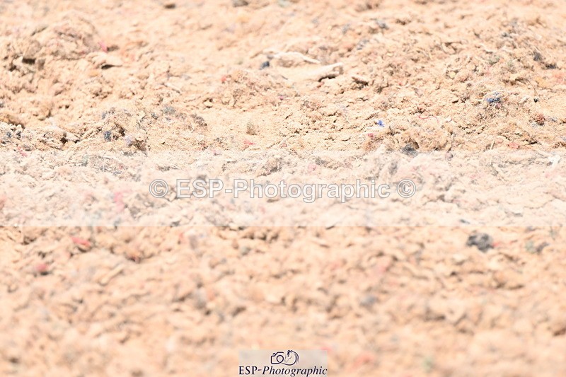 240619A-133806-00301 - Cls 3 Snr 1.05m Open