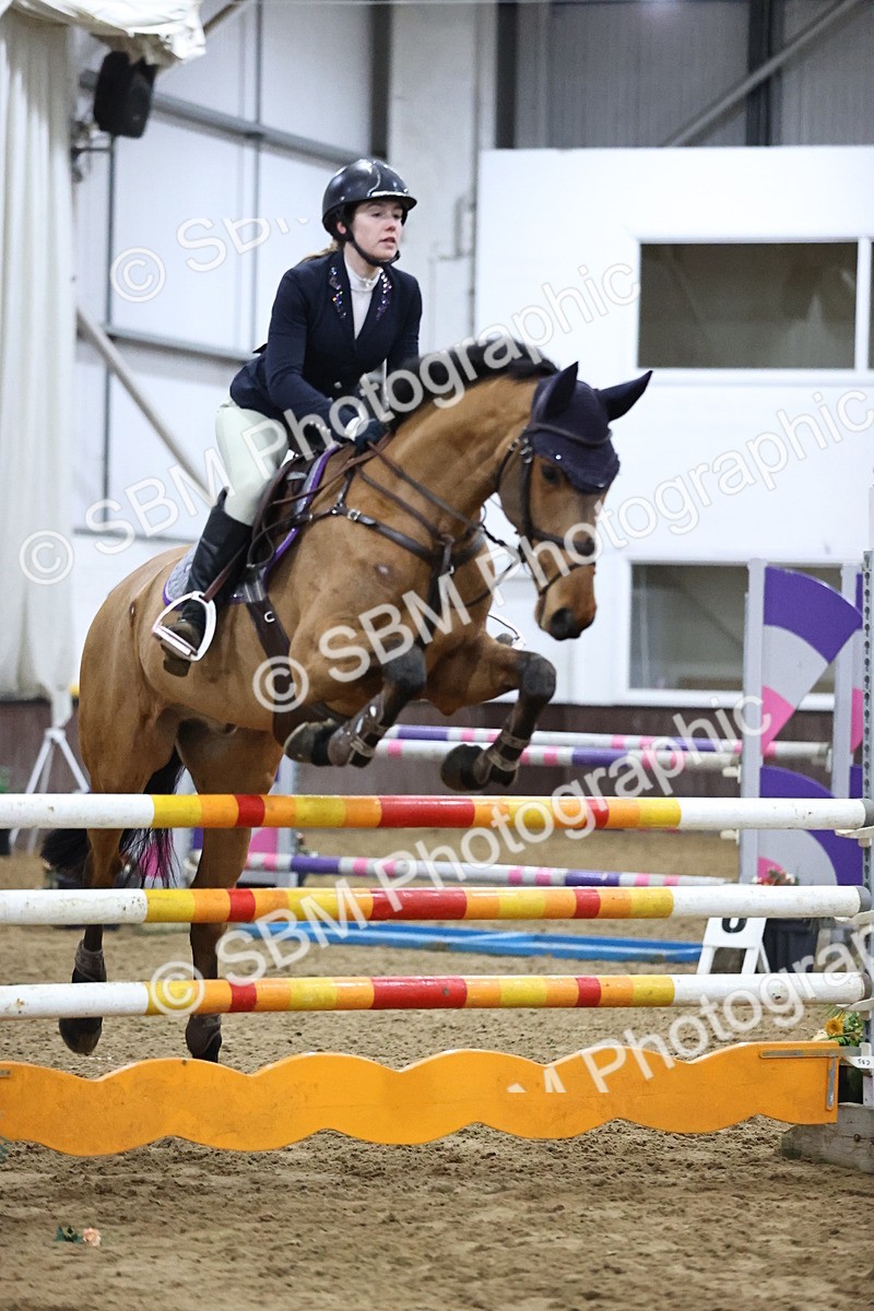SBM_2445 - Class 9 - Senior Newcomers/ 1.10m Open