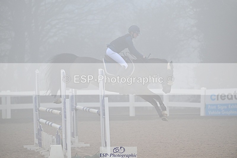 250208-124417-00653 - Cls 9 Pony Newcomers and 1m