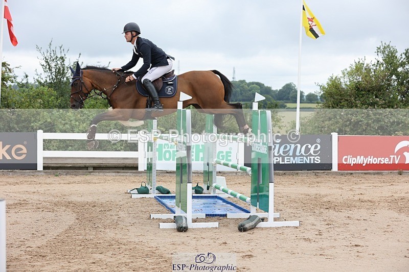 250717-110617-04185 - Cls 13, 1 Star Silver Tour Start to Break