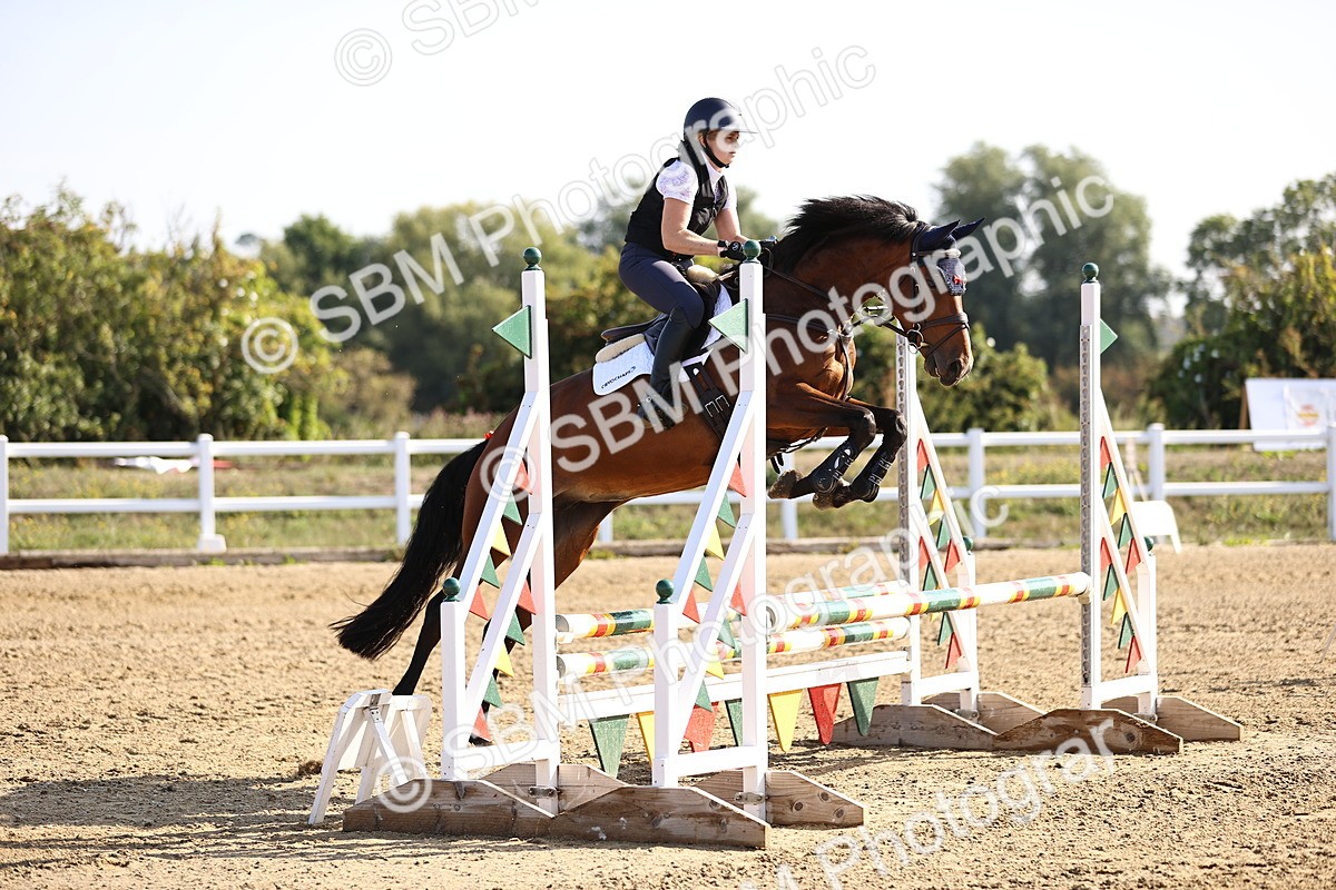 SBM_005468 - Class 8 - Clear Round