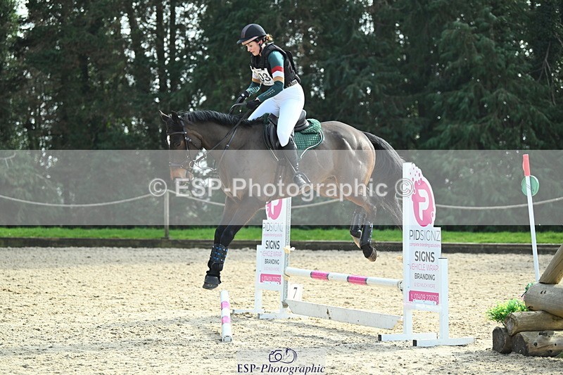 250309A-140219-01550 - Cls 03 90cm 13.50 to CW