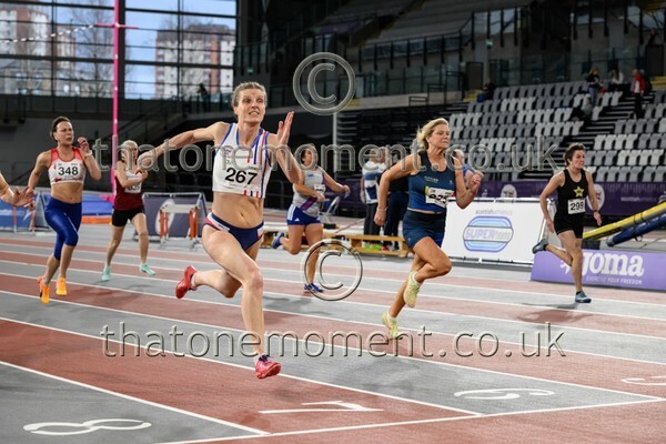 MastRelay26-915994 - Masters Set One