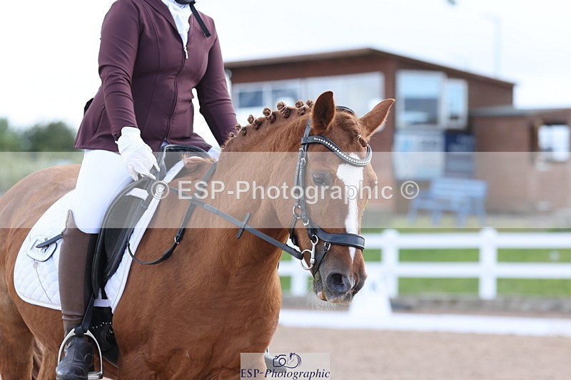 240706A-101418-00573 - Cls 1B Jnr Intro C