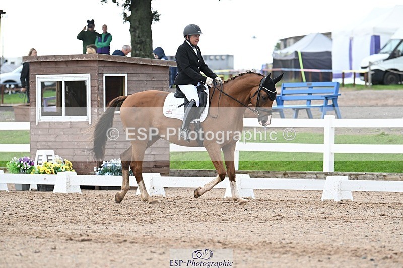 250907-141435-09207 - 007-Karen.DanceHevans.Sign.of.the.Times