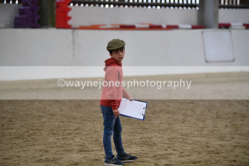 WJ5_6250 - Class 9 Ridden Veteran