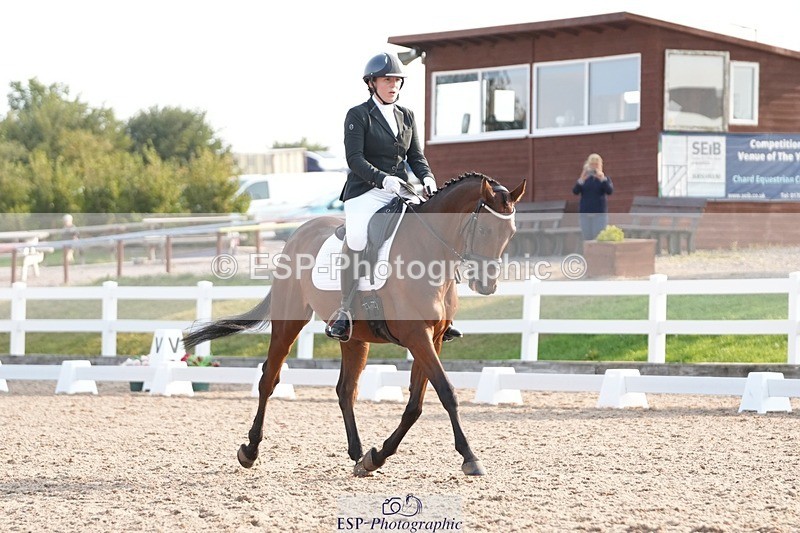 250817-084726-07023 - 160-Danielle.ThackrayRomanno.Maydream