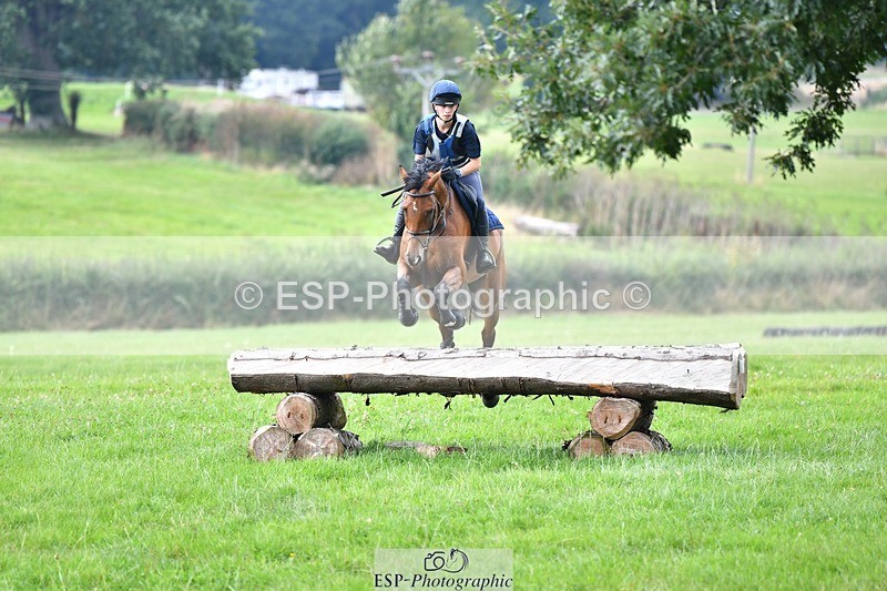 230817-131716-02884 - Abbie's 1st Group - XC