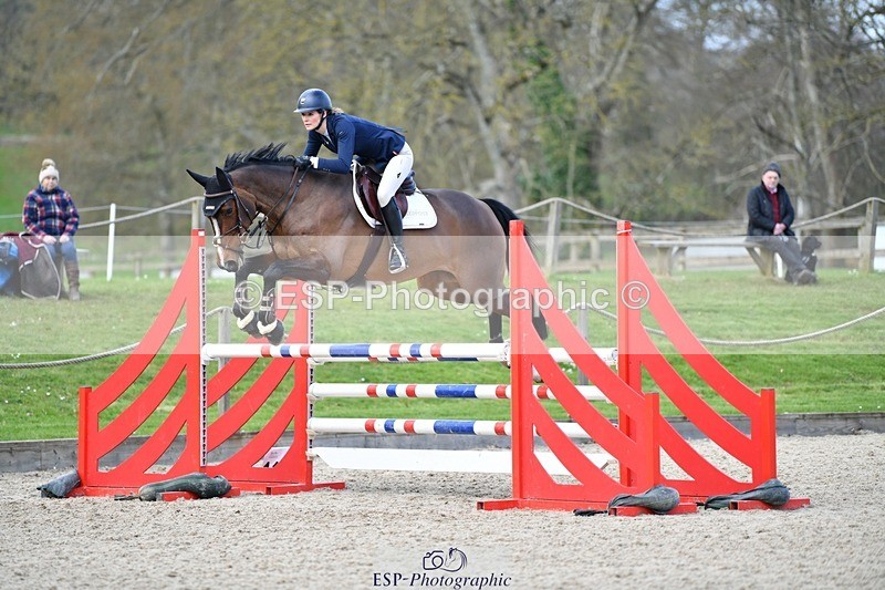 240324-123346-02588 - Cls 9 Snr 1.05m Open