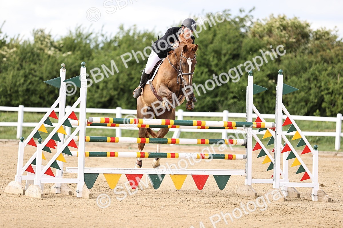 SBM_003768 - Class 13 - Senior Foxhunter - 1.20m