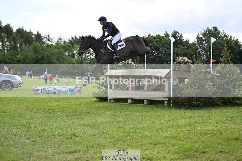 240526-114342-20871 - 426-VISCOUNT_VIKTOR-Tim_Price