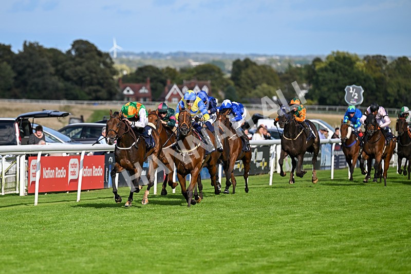 170925-Race 5-Hashtagnotions-5377