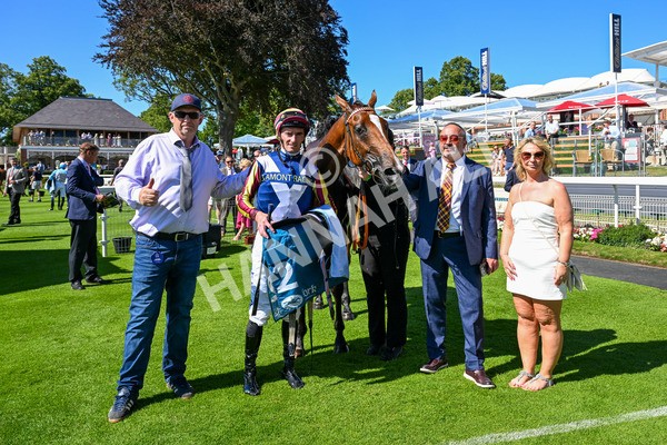 110725-Race 4-Dain Ma Nut In-0346 - Race 4 3.55pm Azets Handicap
