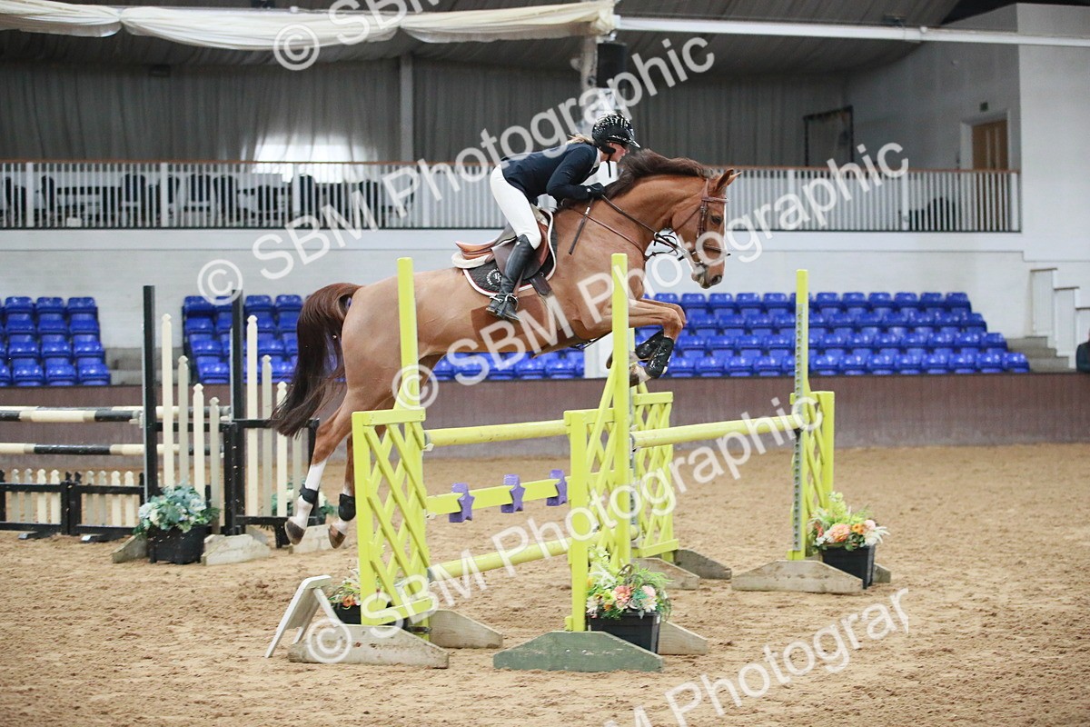 SBM_001026 - Class 4 - Senior Newcomers - 1.10m Open