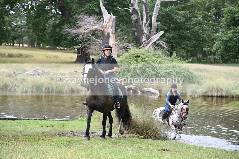 WJ7_3414 - Time at Water 12:15 to 12:50