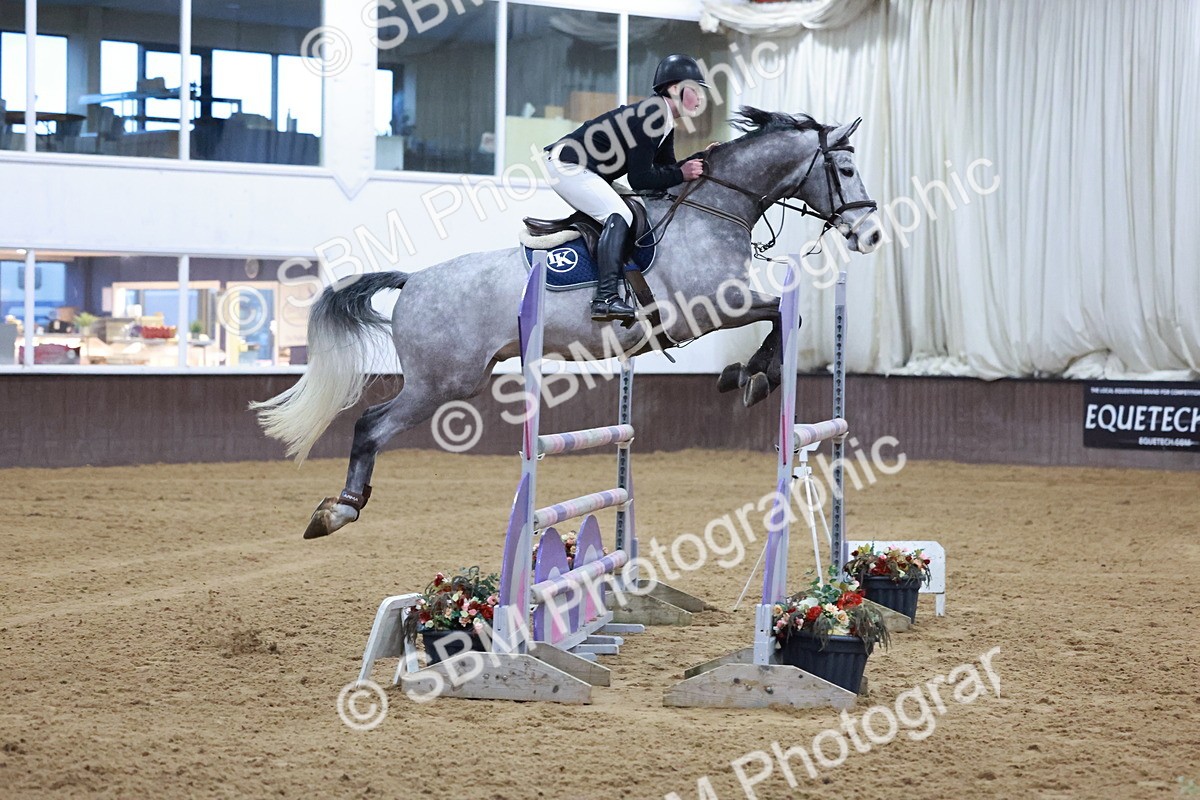 SBM_008554 - Class 27 - Redpost Equestrian Senior Foxhunter/ 1.20m Open