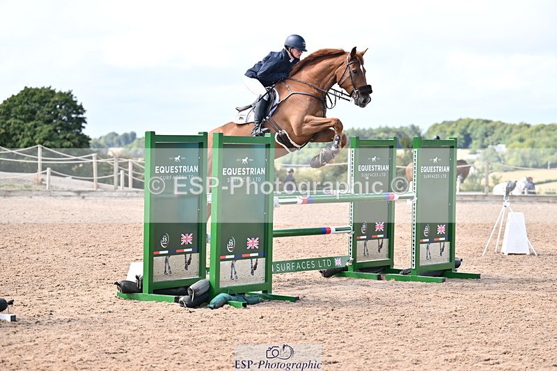 250827B-133048-00580 - Cls 4 Snr Newcomers 1.10m