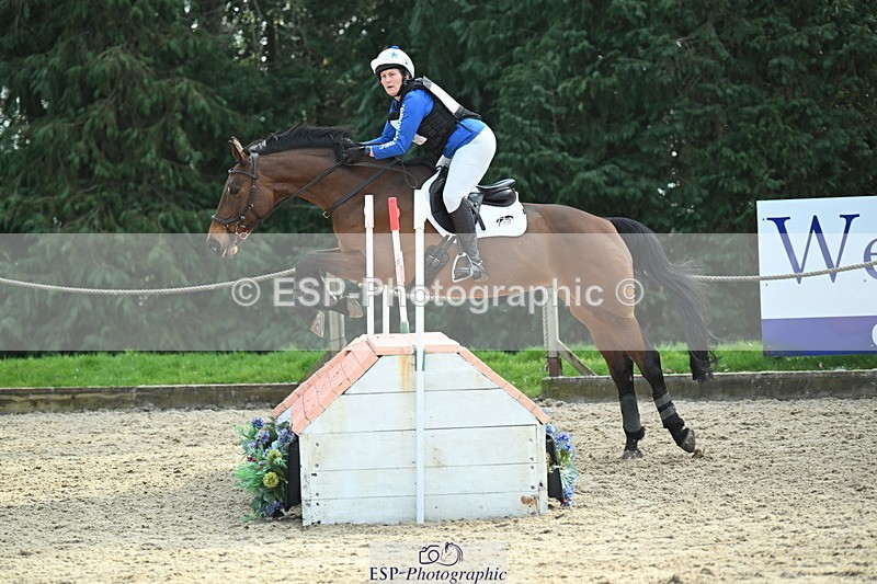 250309A-141202-01618 - Cls 03 90cm 13.50 to CW