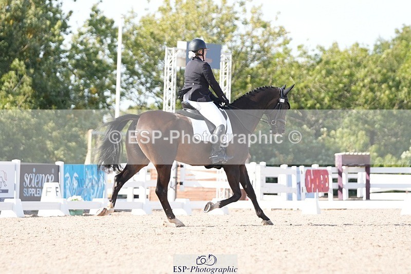 250906-161519-04996 - 049-Laura.ColeGavin.10