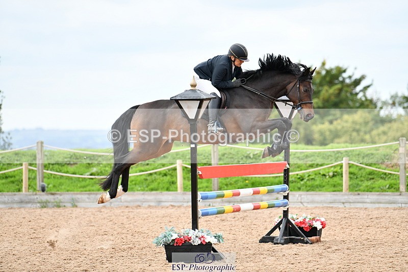 240915A-123630-09930 - Cls 27 Snr 1.05m & 1.10m GP