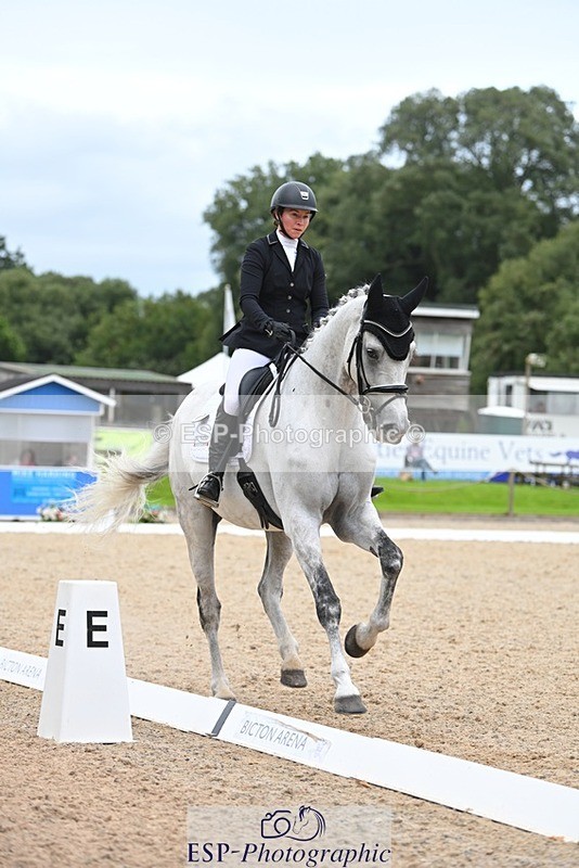 230813-174925-08751 - Cls 14 Medium Silver 16.45 to End