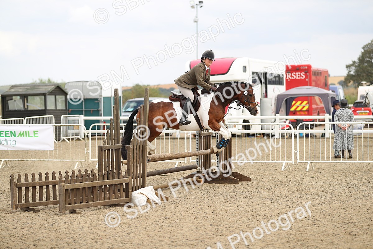 SBM_05582 - Class 48a Style & Performance 70cm (15-19)