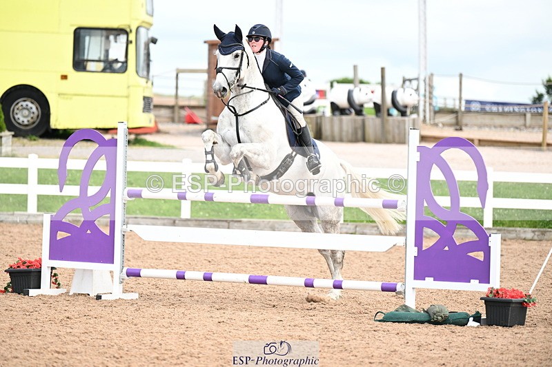 240802A-142910-04803 - Cls 26 1.10m Amateur Qualifier