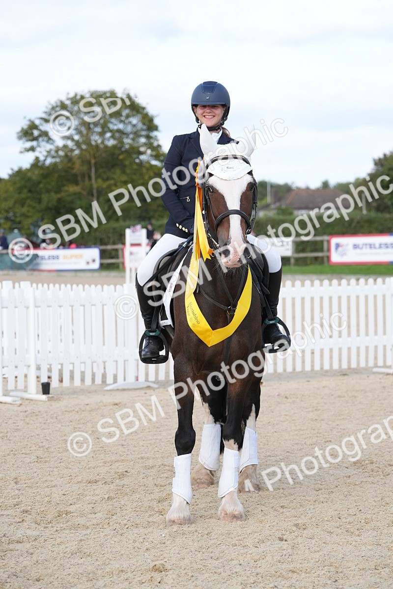 SBM_48881 - J22 - Junior Horse 65cm Championship