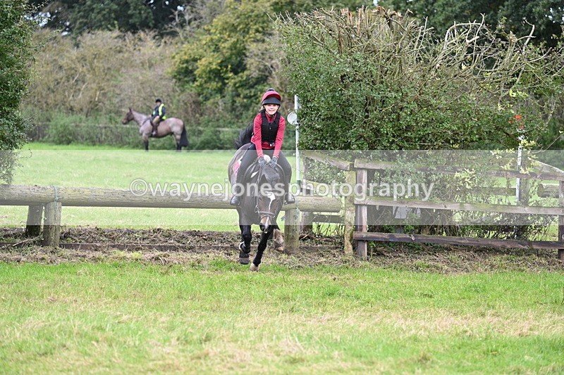 WJ7_1285 - Time at Photographer 12:35 to 13:04