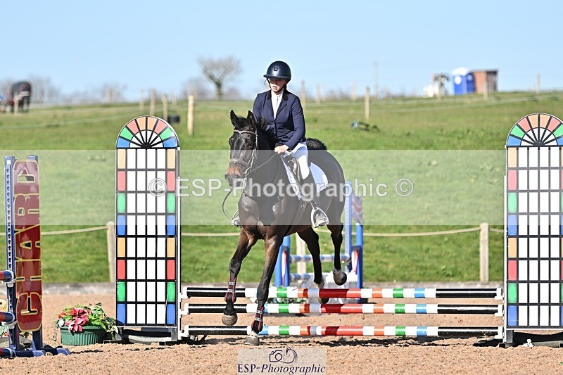 250401-163732-00162 - 60cm classes