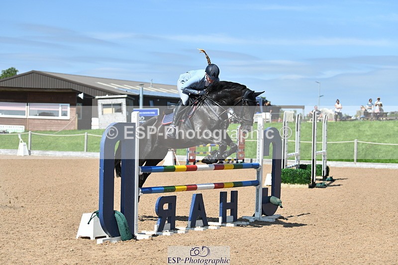 230903A-132631-04787 - Cls 15B U21 Intro 1m