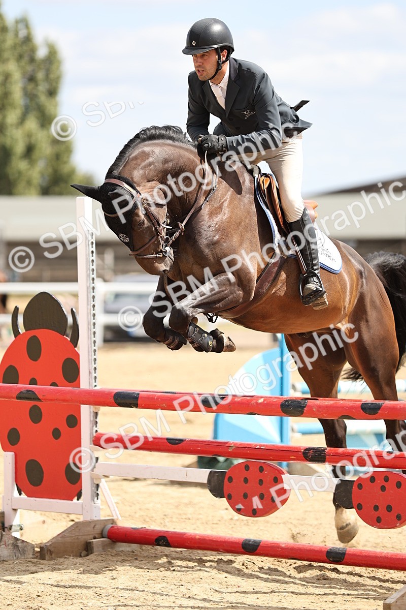 SBM_004723 - Class 5 - Senior Discovery - 1.00m Open