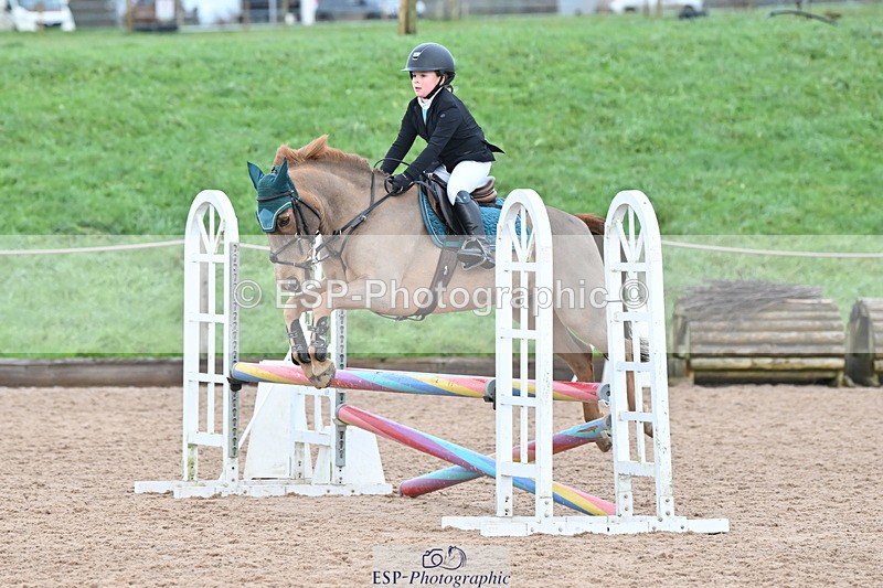 231203A-132934-01413 - Cls 23 Stepping Stones 128cm & 138cm