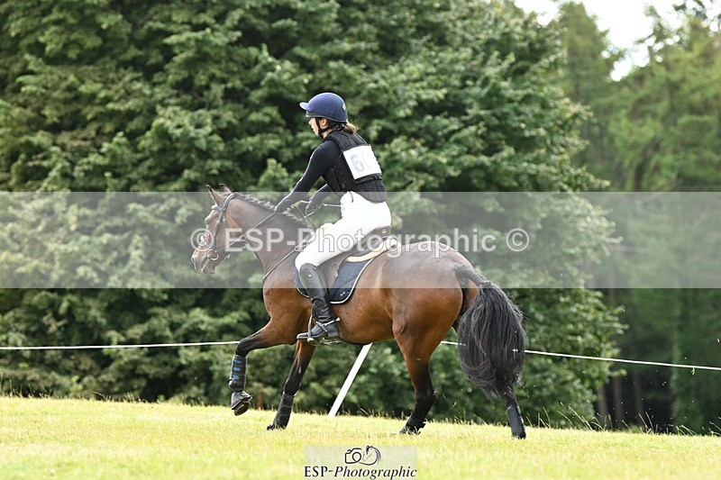 240825X-115230-32152 - 70cm XC 11.00 to 12.00