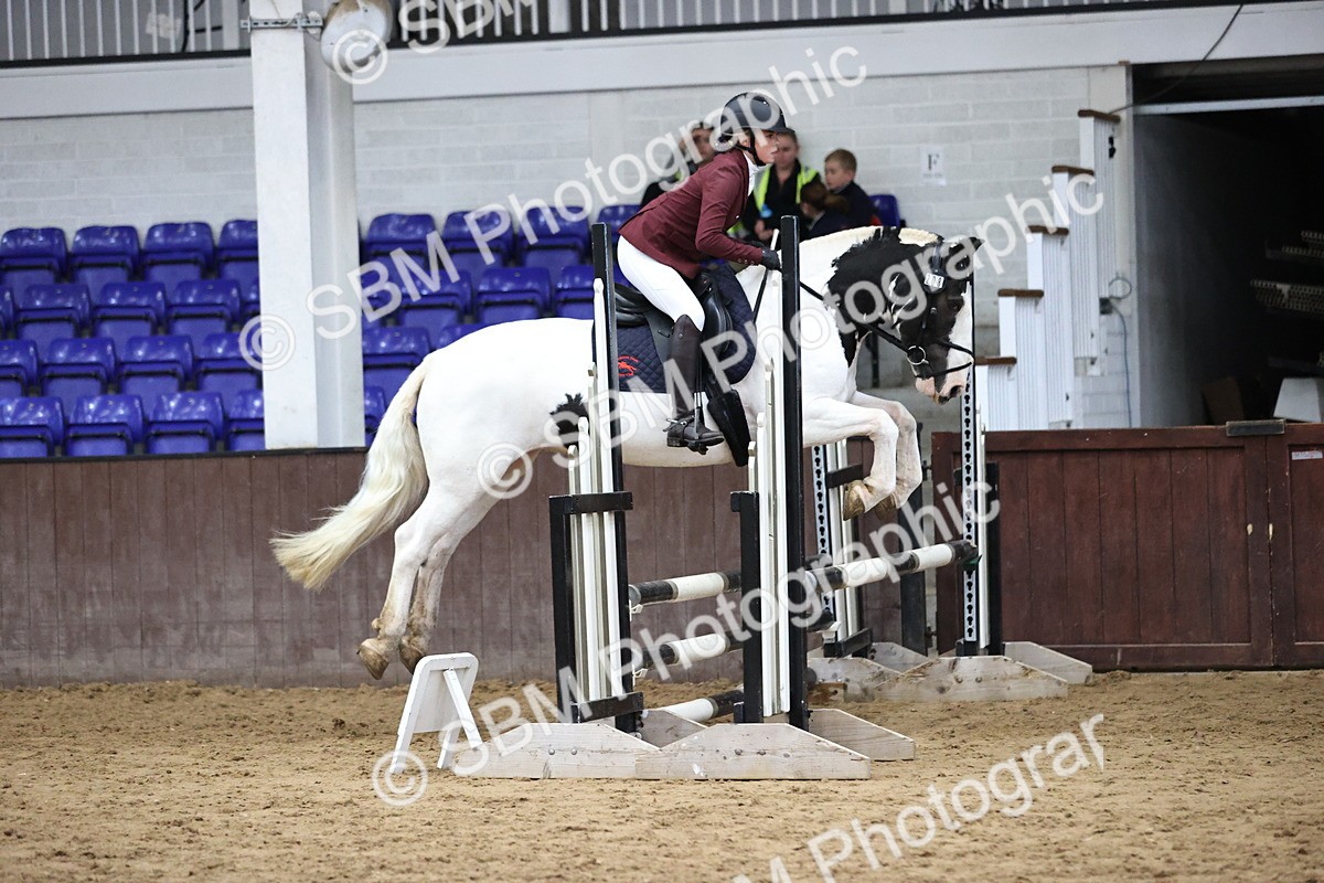 SBM_001503 - Class 5 - Henlow Veterinary Hospital 70cm