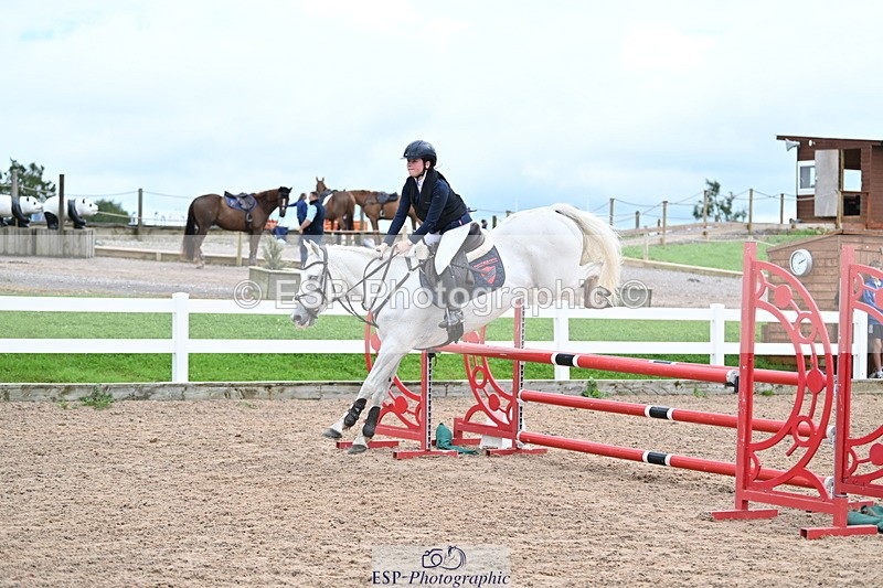240908A-141412-04314 - Cls 20 A&B Pony Newc & 1.00m Opem