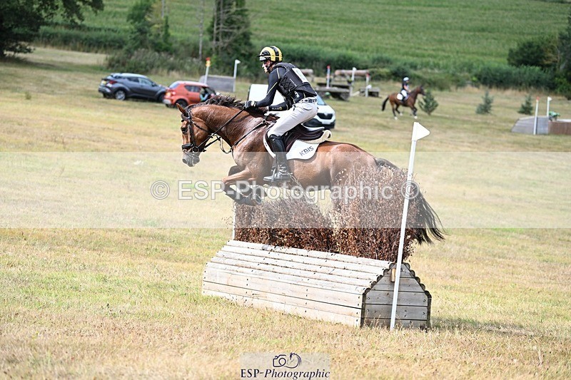 250803A-154014-16337 - O-686-Tom.Rowland-YOULL.NEVER.WALK.ALONE