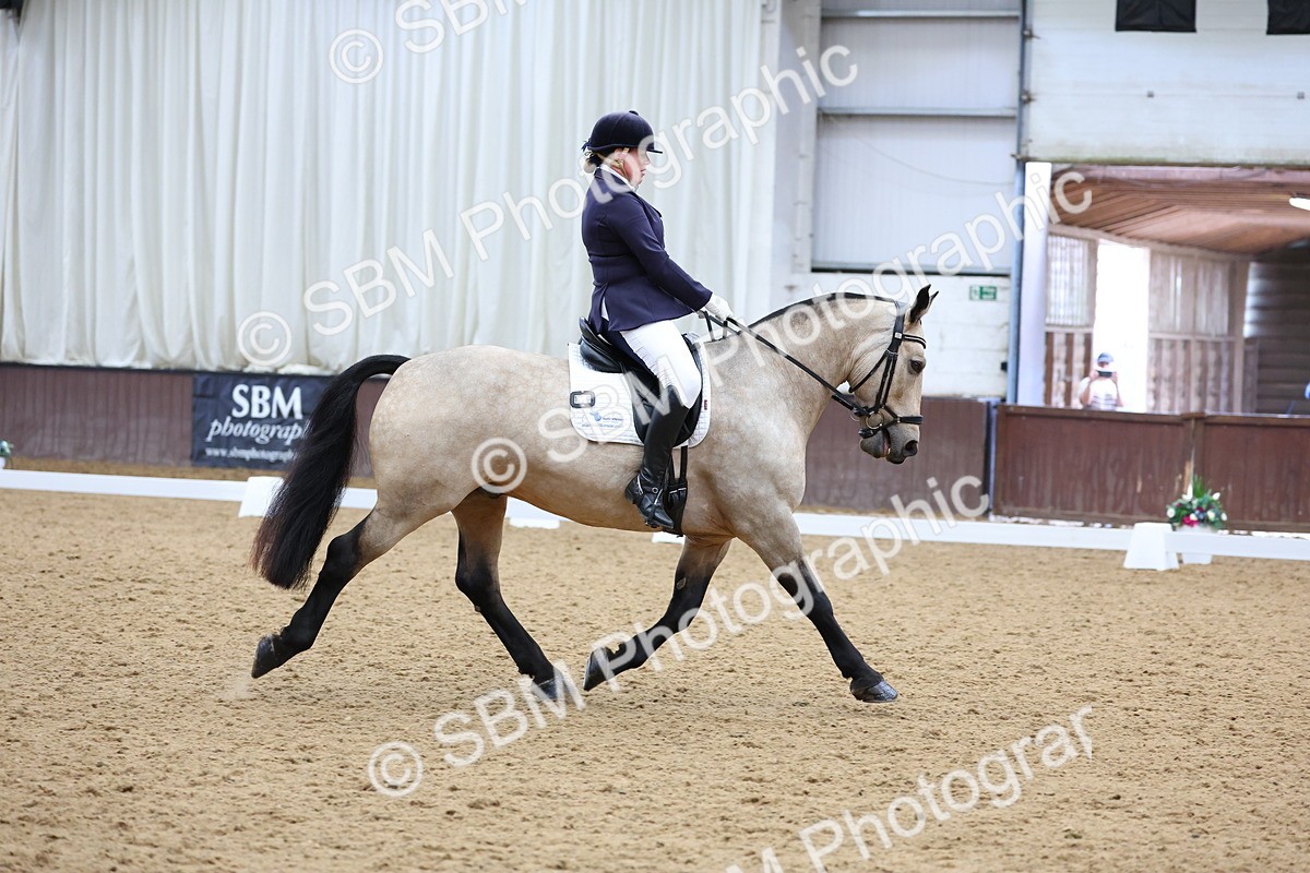 SBM_017131 - Class 16 - Novice FSM - 13.02-13.58