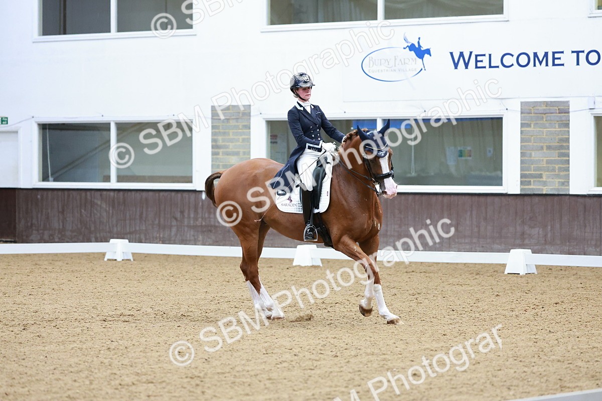 SBM_016050 - Class 5 - FEI INT II - 15.48-17.00