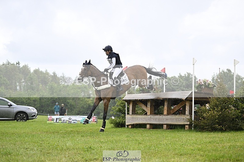 240526-133954-22482 - 520-LONDON_52-Laura_Collett