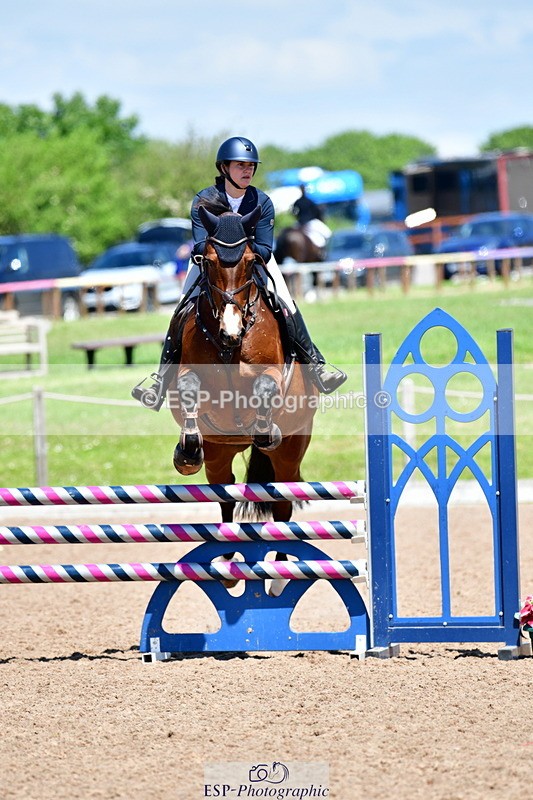 240525A-130603-06037 - Cls 22 95cm National Am Qualifier