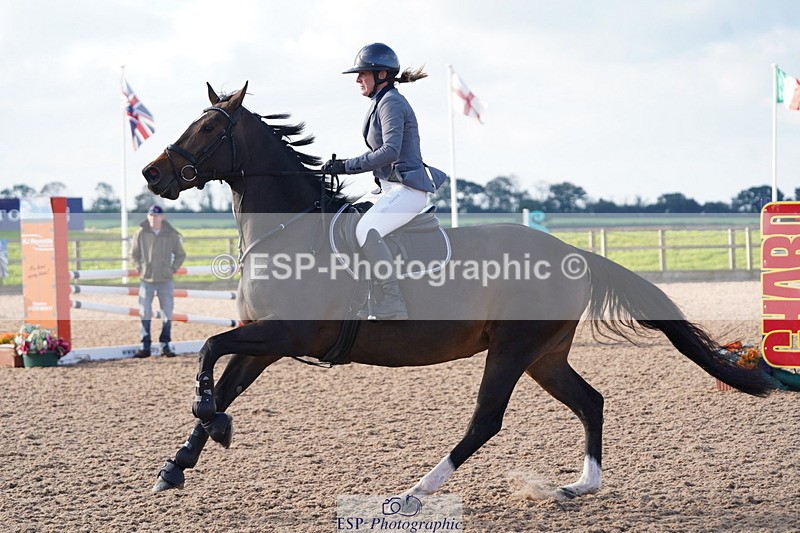 241005A-094352-04323 - SAT Cls 8 Snr British Novice & 90cm Open