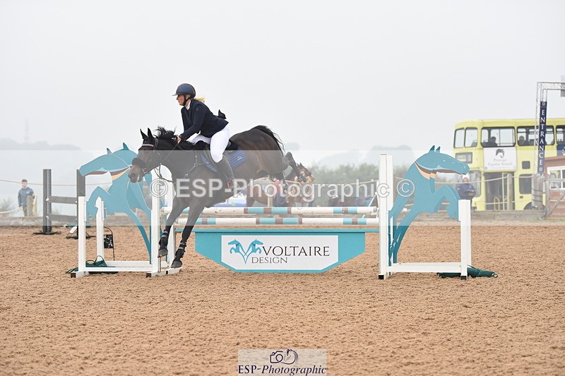 230916A-155608-05445 - Cls 18 Snr 95cm Derby