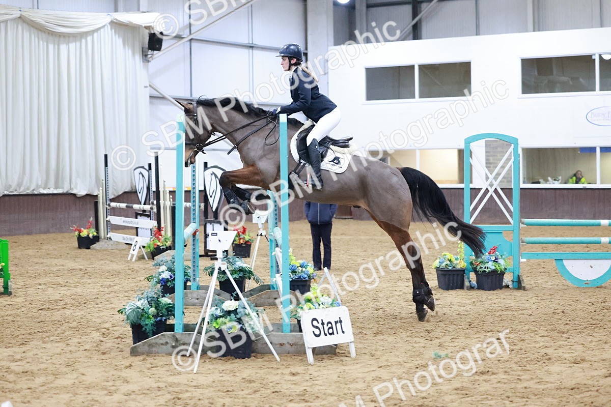 SBM_007698 - Class 24 - Nupafeed Supplements Senior Discovery/ 1m Open